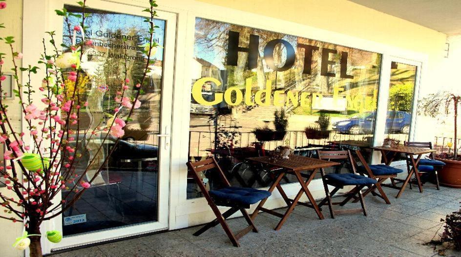 Hotel Goldener Engel Waldbronn Eksteriør bilde